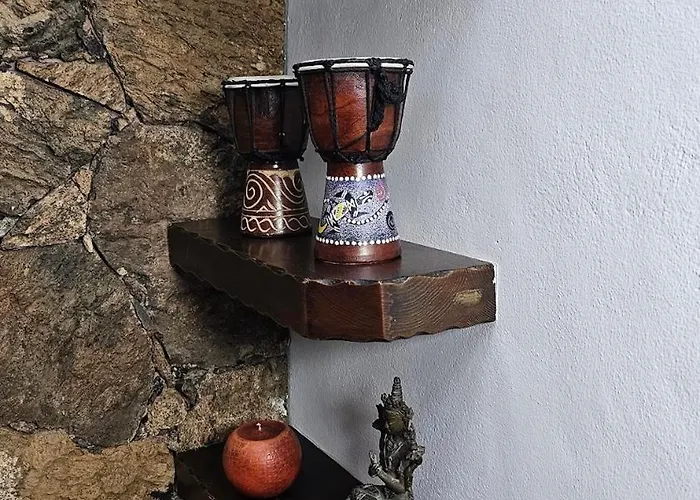 Canto Rojo, Con Vistas A Lobos La Asomada (Lanzarote)