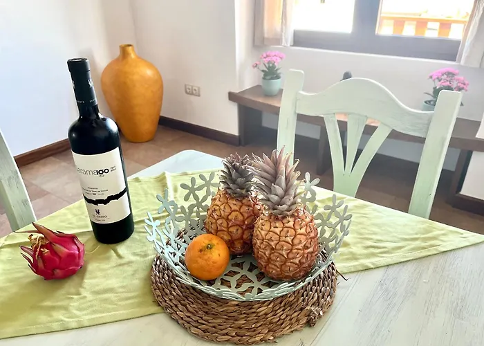 Canto Rojo, Con Vistas A Lobos * La Asomada (Lanzarote)